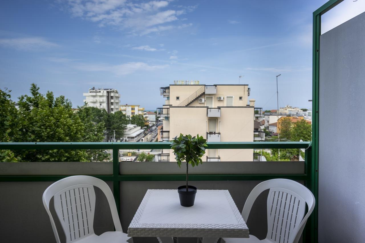 Hotel Mamy Rimini Kültér fotó